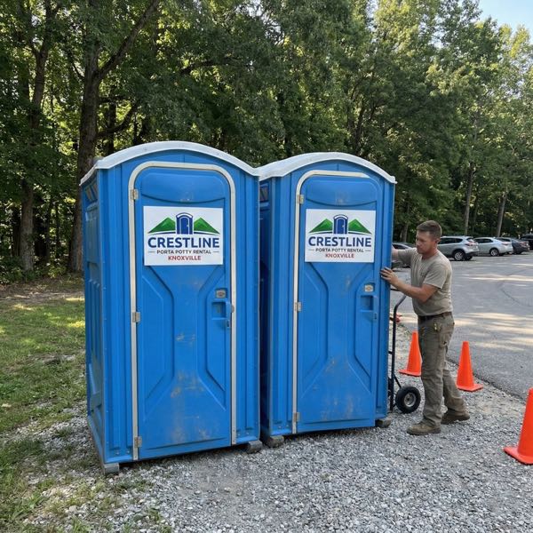 Crestline Porta Potty Rental Knoxville delivery at construction site
